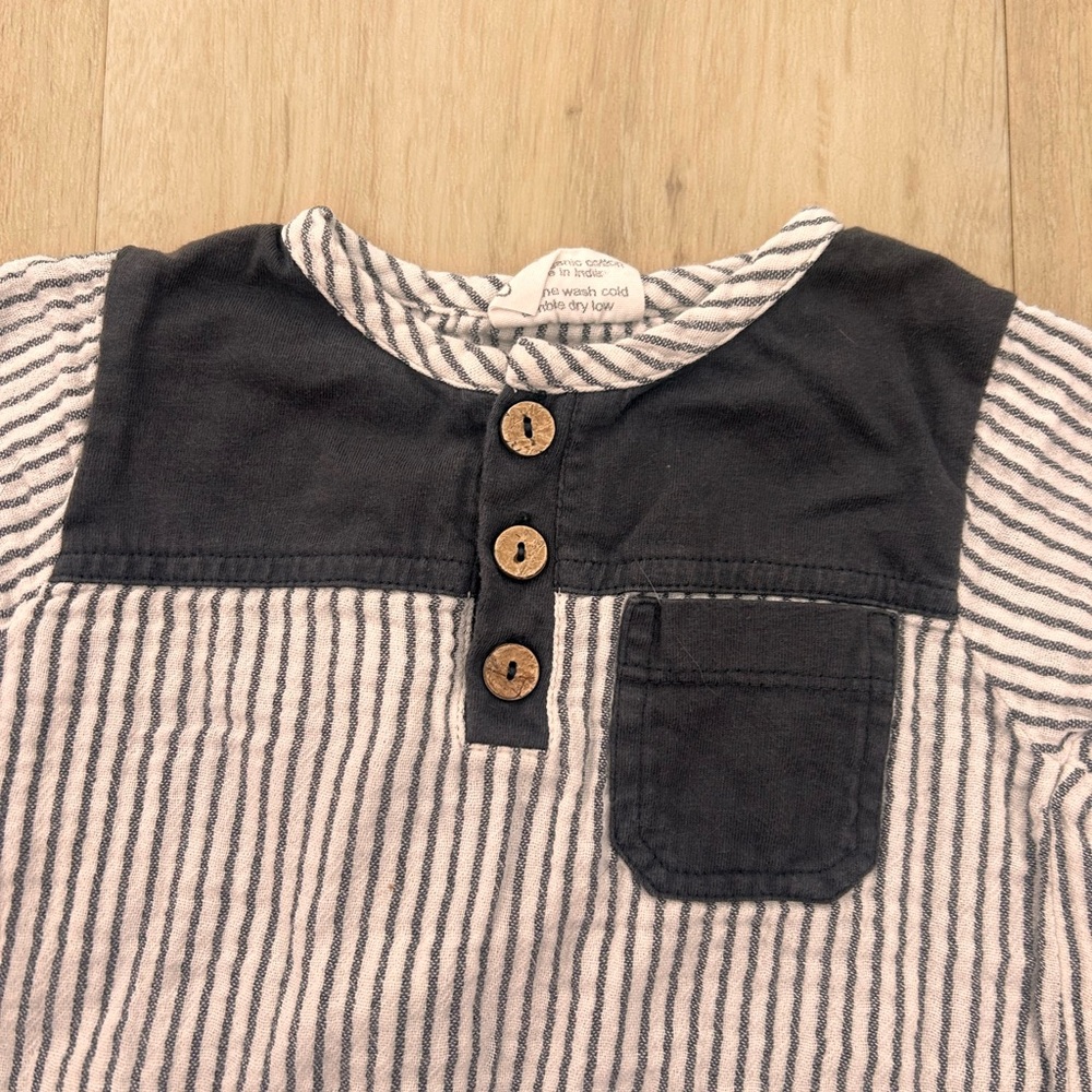City mouse 100% cotton striped romper size 12-18 months - Picture 3 of 3